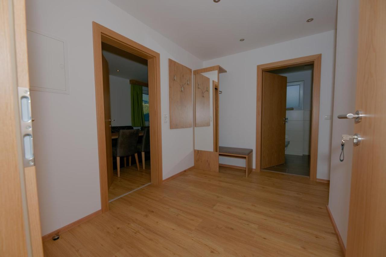 Mounira Ladis Apartment Luaran gambar