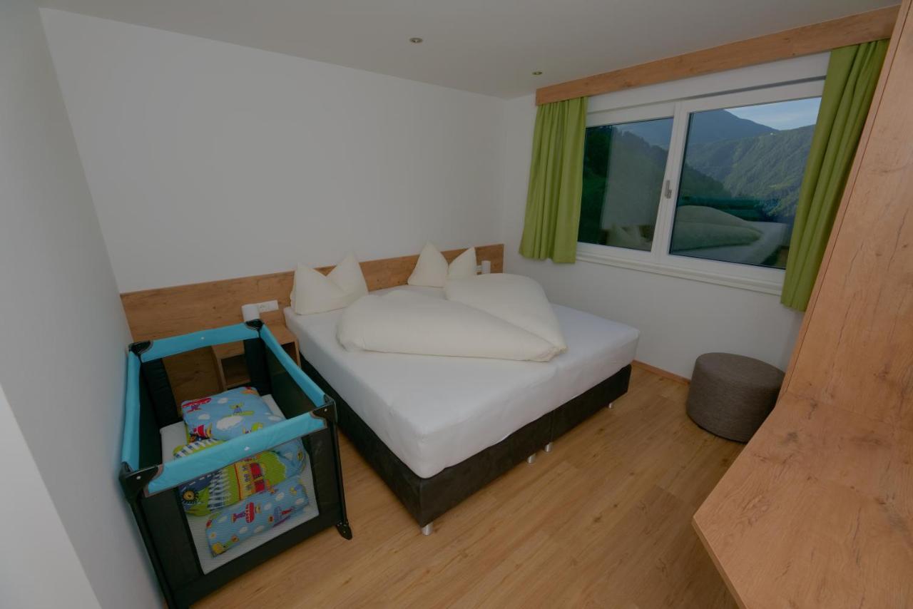 Mounira Ladis Apartment Luaran gambar