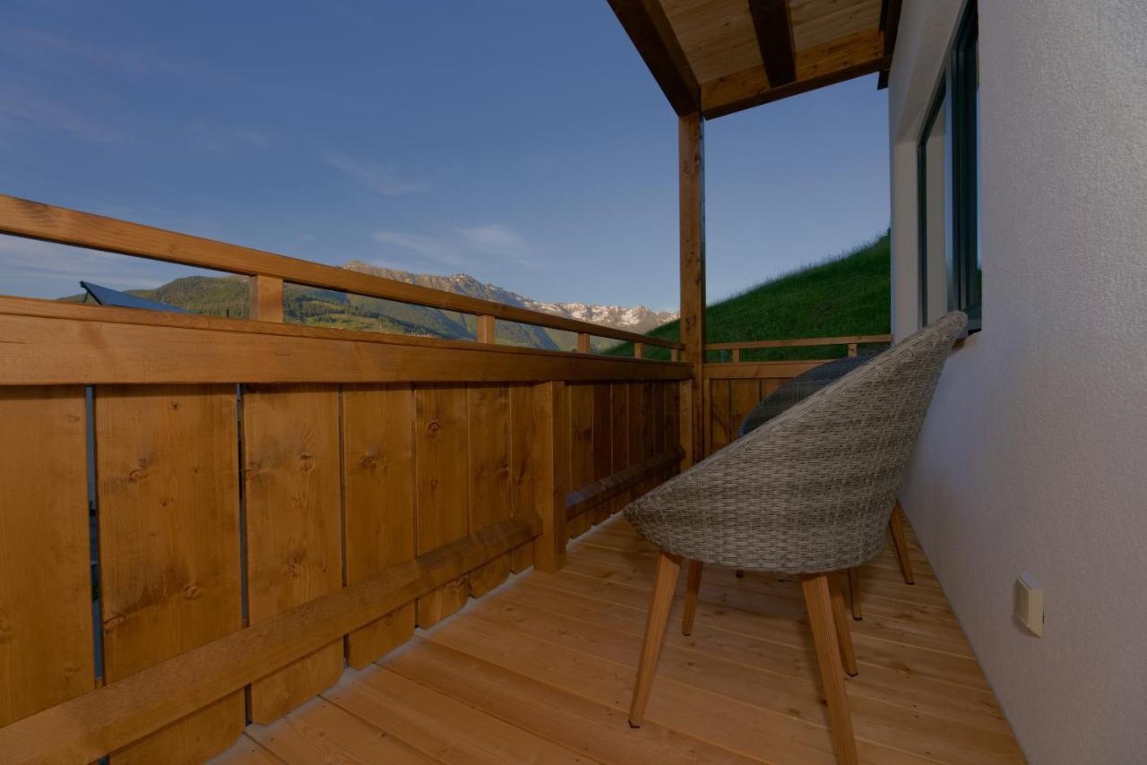Mounira Ladis Apartment Luaran gambar